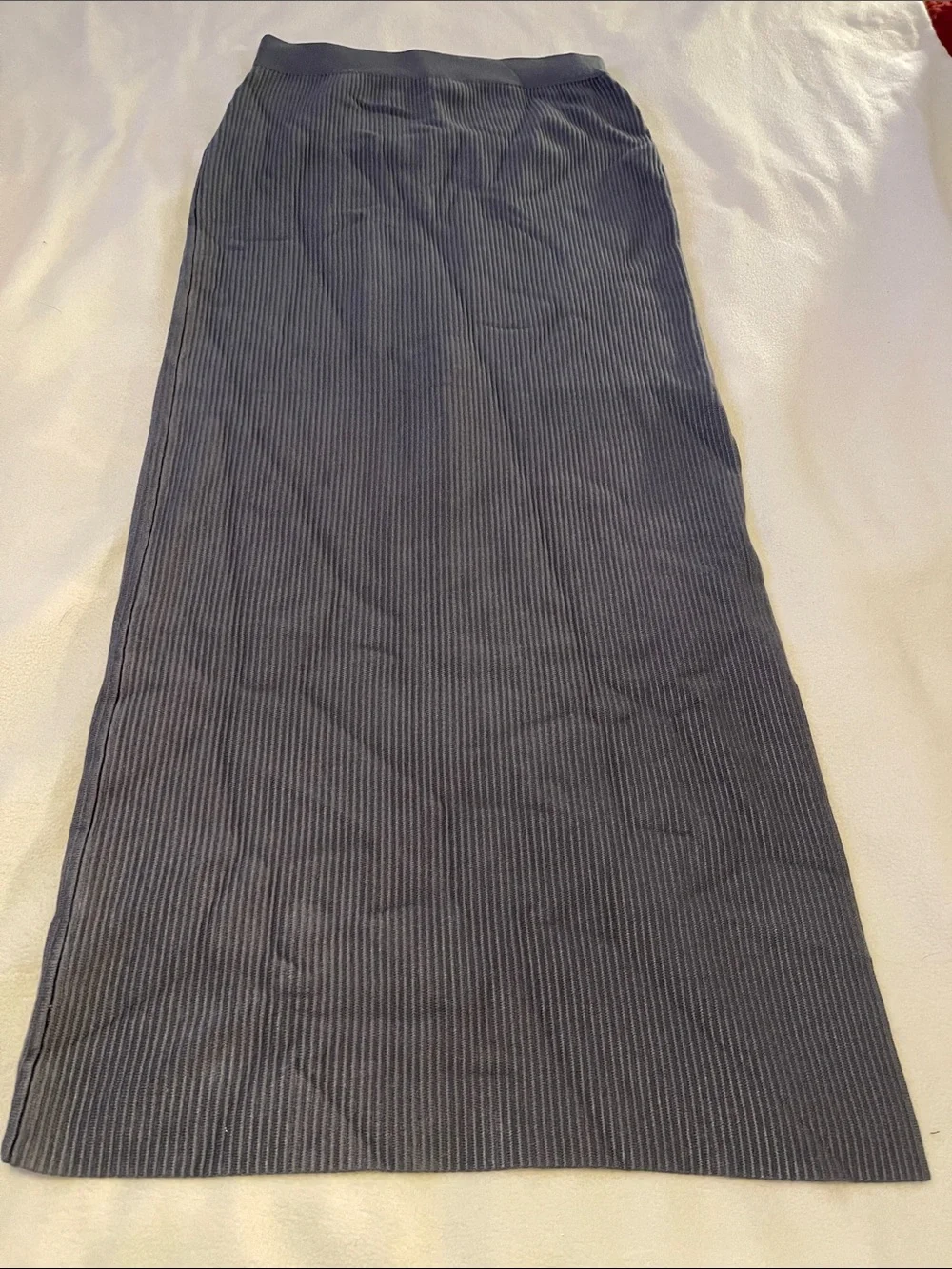 The Drop Teen Charcoal Ribbed Sweater Skirt- NWT